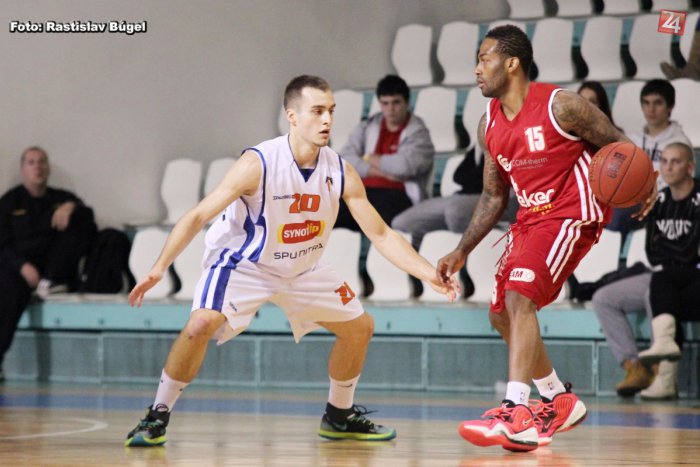 Ilustračný obrázok k článku Nitre nestačilo vedenie o 21 bodov: Basketbalisti prehrali s Komárnom