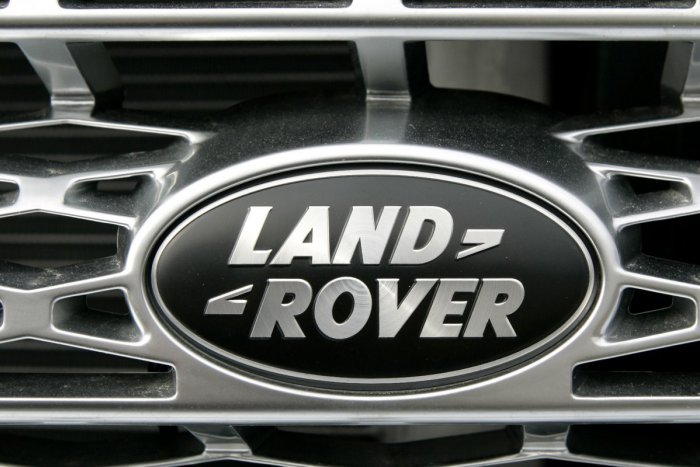 Ilustračný obrázok k článku Výstavba automobilky Jaguar Land Rover v Nitre pozastavená: Dôvodom je brexit