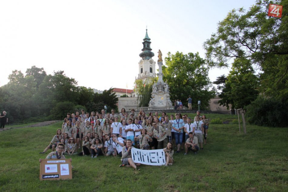 Ilustračný obrázok k článku Skauti z celého Slovenska sa stretli v Nitre: Priblížili si hrôzy vojny, FOTO, VIDEO