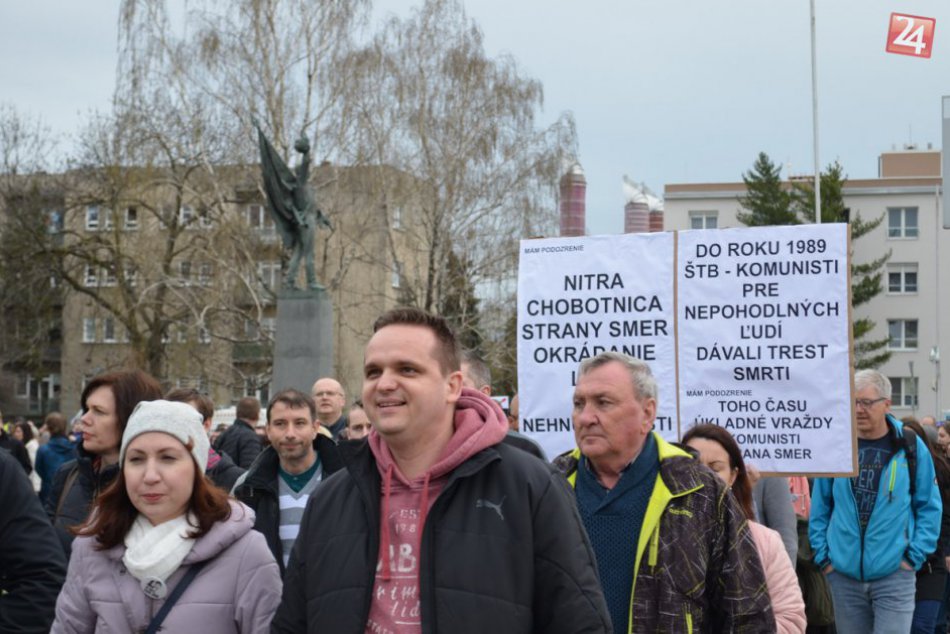 Nitrania vyšli do ulíc: FOTO z protestného pochodu za slušné Slovensko