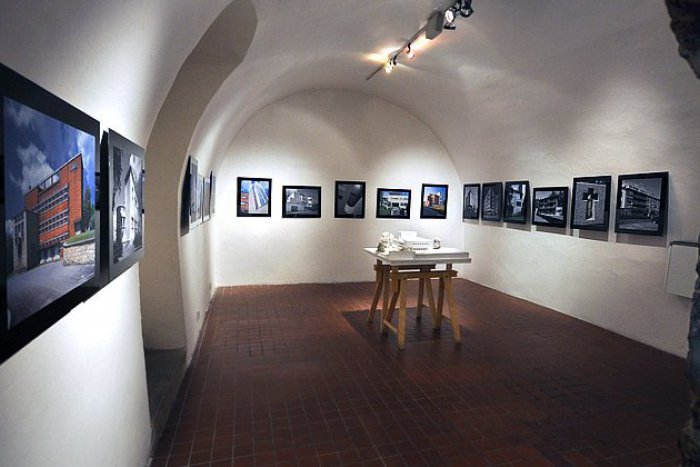 Ilustračný obrázok k článku Prehľad výstav: Galéria pripravuje prezentácie slovenských a zahraničných umelcov
