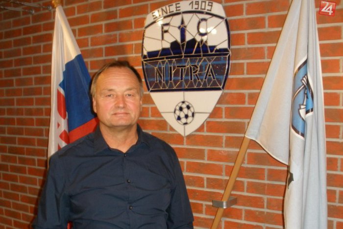 Ilustračný obrázok k článku Pripravený na záchranné práce: FC Nitra má nového trénera, Dunajskej Strede odrátajú body!