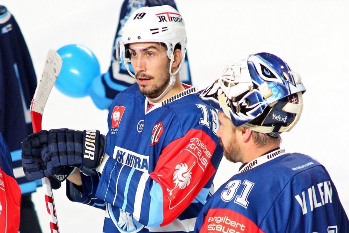 Ilustračný obrázok k článku Hokejový obranca König odišiel z Nitry: Hrať bude za Martin