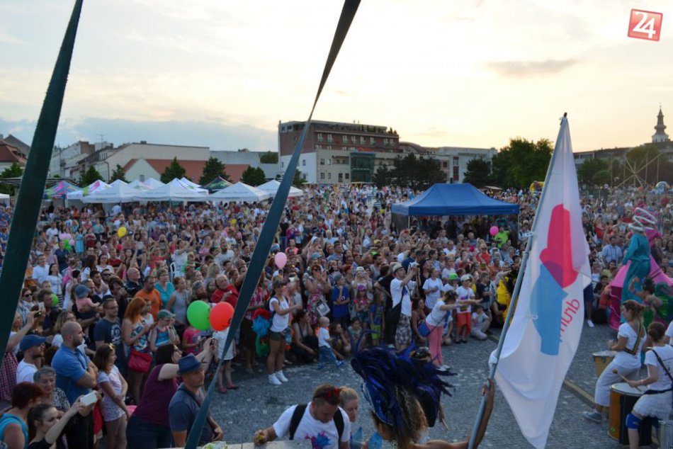 Ilustračný obrázok k článku FOTO, VIDEO: Festival chutí a Drumpoint si v Nitre užili tisícky ľudí