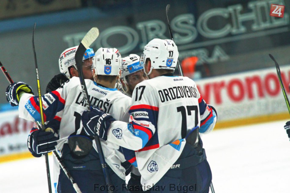 Ilustračný obrázok k článku Nitra ustála náročný zápas: Zo Žiliny si hokejisti priniesli víťazstvo