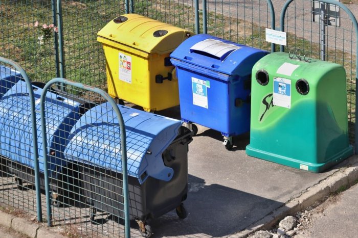 Ilustračný obrázok k článku Chráňte svojho smetiara! Mesto vyzvalo ľudí k zodpovednosti