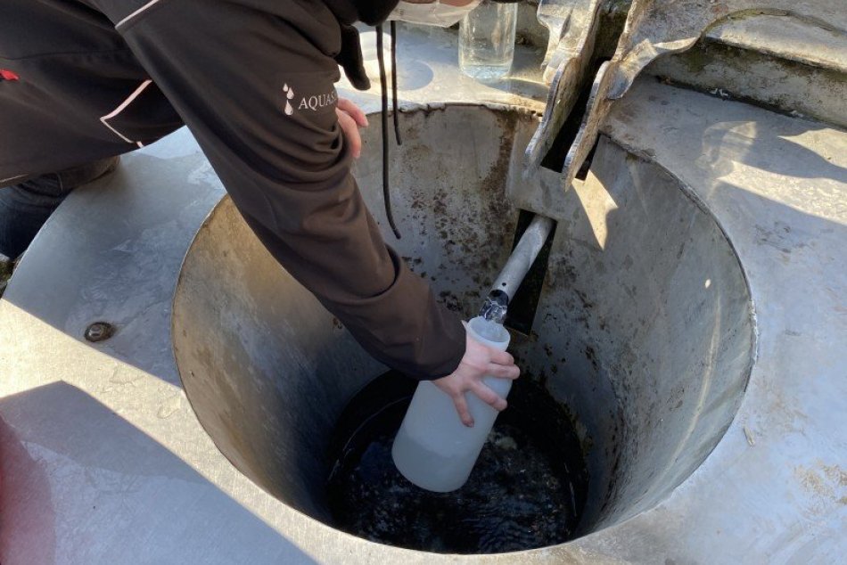 Ilustračný obrázok k článku Najnovšie rozbory vody artézskych studní v Šali: Vodu z troch radšej NEPITE!